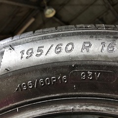 195/60R 16ミシュラン取り付け無料の画像