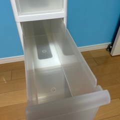 隙間収納の画像
