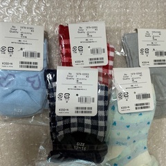 新品　1足定価350円　5足　べべ　靴下　ソックス　女の子　の画像