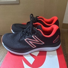 ニューバランス　スニーカーの画像