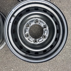 ハイエース6穴　純正の画像