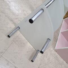 J1606　【リユースのサカイ柏店】　AZUMAYA　東谷　ガラスコーナーラック　クリーニング済み　参考価格3,980円の画像