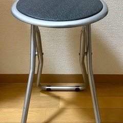 折りたたみチェア　4脚の画像