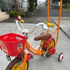 アンパンマン自転車の画像