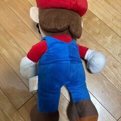 スーパーマリオのぬいぐるみの画像
