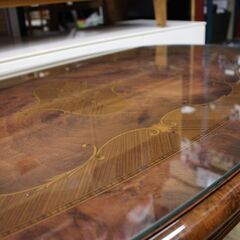 【川崎市宮前区リサイクルオフ】イギリスアンティーク　ローテーブル　ガラス天板の画像