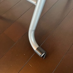 折りたたみパイプ椅子の画像