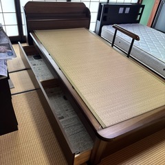 畳シングルベッドの画像
