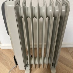デロンギ　オイルヒーター　DHRC-9055 暖房器具の画像