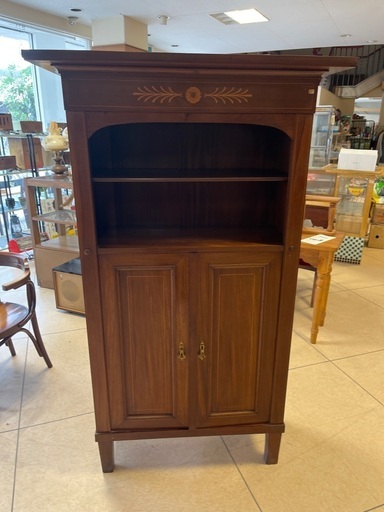 アンティーク調キャビネット