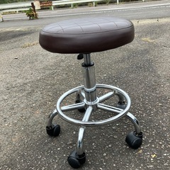 スツール 足置き付 キャスター付き椅子 丸椅子 椅子 キャスター 回転椅子 美容室 カットチェア エステ ネイル サロン 施術 昇降式 高さ 調整 チェア の画像