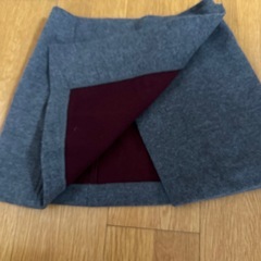 UNIQLO  ウール混紡巻きスカート　Sの画像
