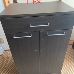 引き出し・扉付き収納棚③の画像