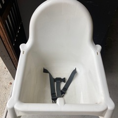 中古IKEAのハイチェアの画像
