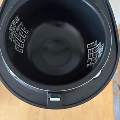 美品アイリスオーヤマ炊飯器5.5合炊の画像