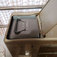 コロナファンヒーター、EH-ST5712BYの画像