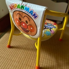 アンパンマン　まめチェアー　イエロー　バイキンマン
の画像
