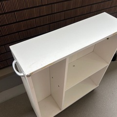 トイレ横の棚の画像