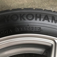 185/60R15  スタッドレスタイヤ・ホイールセットの画像
