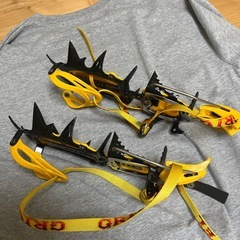 アイゼン　GRIVEL 12本爪　G12 ニューマチックの画像