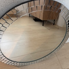 【おしゃれな丸型ミラー】の画像