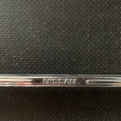 日産ナンバーフレームの画像