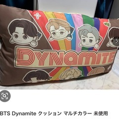 ちいかわ　リラックマ　BTS クッションの画像