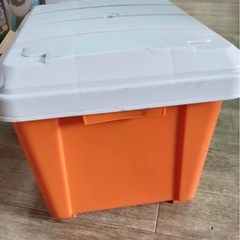 収納ボックスの画像