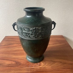 花瓶　鋳銅製の画像