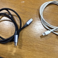 iPhone Lightningケーブル 
2本の画像