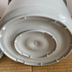 漬物用の容器　15リットルの画像