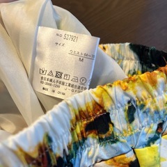 スカート   婦人服の画像