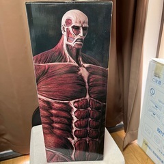 一番くじ進撃の巨人ラストワン賞超大型巨人のフィギュアの画像