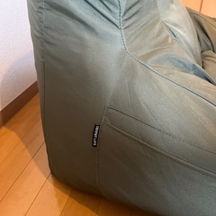 1人掛けソファー　カーキの画像