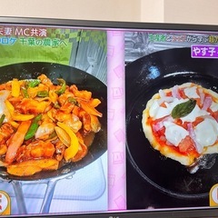テレビ＋キャスター付きテレビスタンドの画像