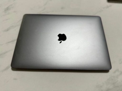 MacBook Pro 13 inch M1チップ / メモリ16GB / 2020年