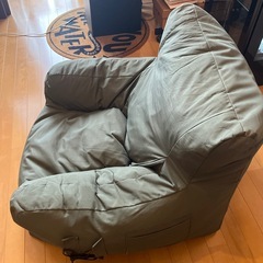 1人掛けソファー　カーキ②の画像