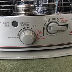 石油ストーブ　トヨトミ 2014年製  手廻式点火ストーブ  RS-G24E  電池不要点火方式の画像