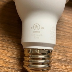 【アメリカの電球４個】の画像