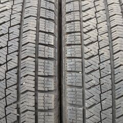 工賃込み　ブリヂストン２０２３年製冬タイヤ１６５／７０Ｒ１４　４本セットの画像