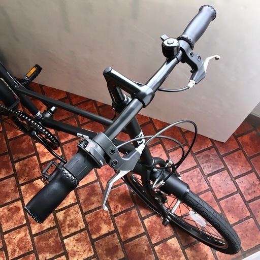 サザンポート 自転車 6段変速 20型ミニベロ車外装 マットブラック