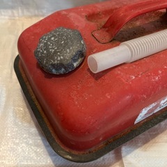 10リットルガソリン缶の画像