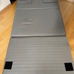 美品500円【ニトリ　ソファーマットレス】の画像