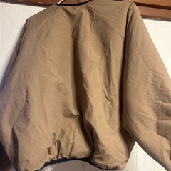 ベージュ　リバーシブルジャケット　ボアアウター　Mの画像