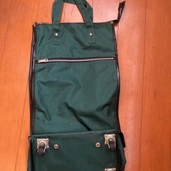 コロ付き買い物バックの画像
