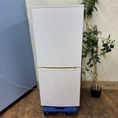 I676 🌈 NITORI 冷蔵庫 (106L) ⭐動作確認済 ⭐クリーニング済の画像