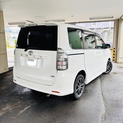 トヨタ ヴォクシー Z H23 4WD 8.08 検査 パールホワイト 早く売る必要があります。の画像