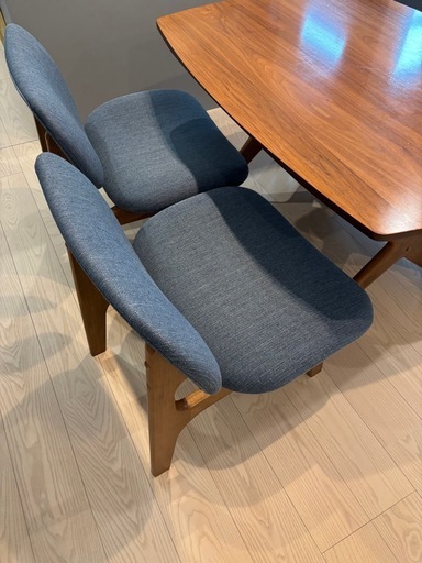 取引完了済 ニトリダイニングテーブル  ミドルブラウン ターコイズブルー 4点セット