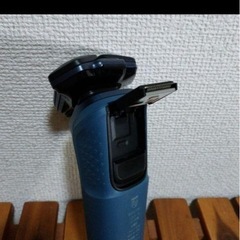 Philips（フィリップス）メンズシェーバー S5582／Series 5000です。の画像