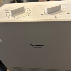パナソニックパーソナル暖房機
の画像
